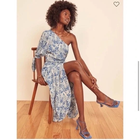 Reformation Dresses & Skirts - Reformation Rainey Dress Bali Blue Tropical One Shoulder Wrap Tie Size 8